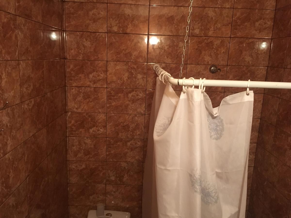 Homestay On Akademika Sakharova スフミ エクステリア 写真